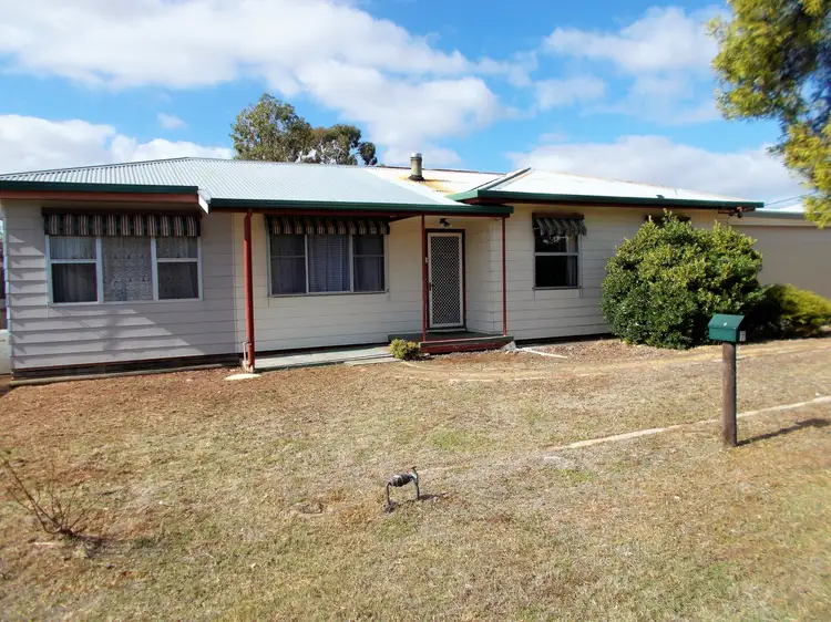 6 Philip Avenue, Bordertown SA 5268