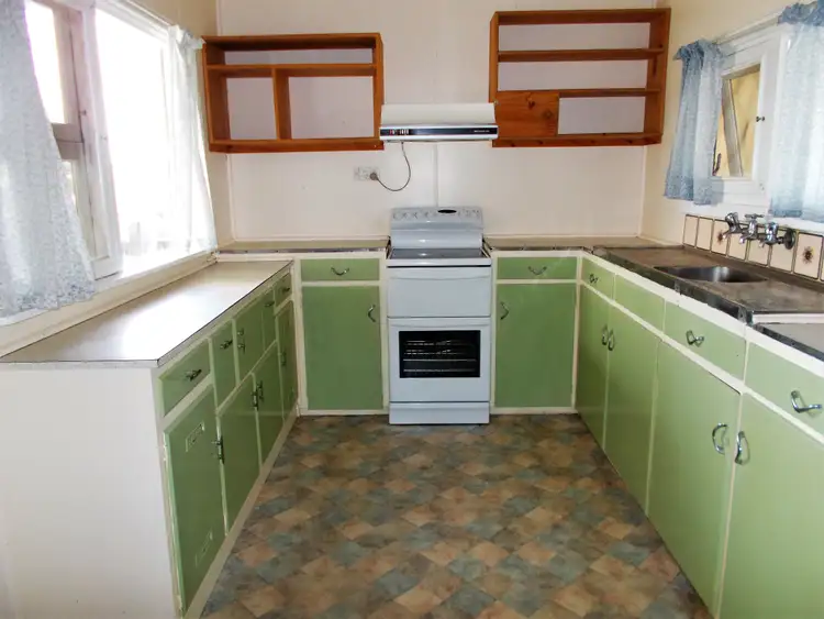 Second view of Homely house listing, 19 Fifth Street, Bordertown SA 5268