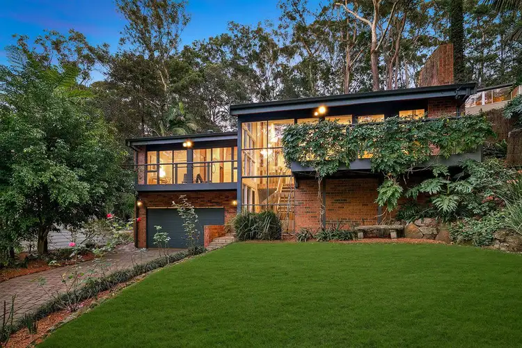 2 Clyde Place, Wahroonga NSW 2076