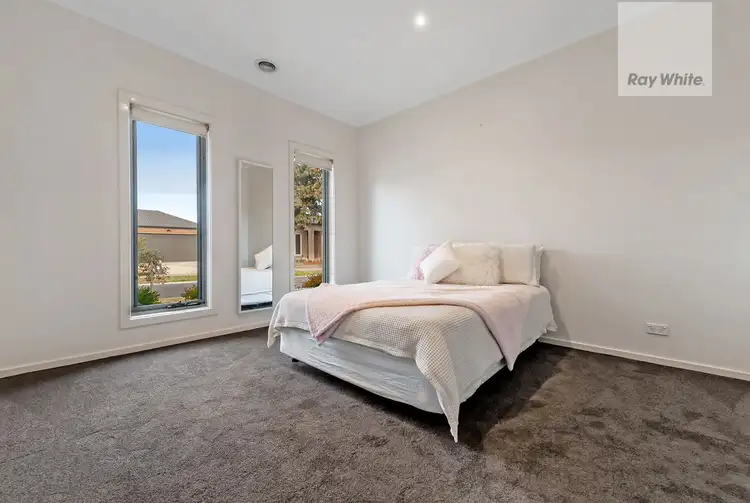 Second view of Homely house listing, 18 Healesville Loop, Craigieburn VIC 3064