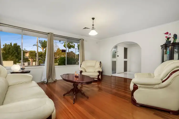 Second view of Homely house listing, 2 Hyde Court, Mulgrave VIC 3170