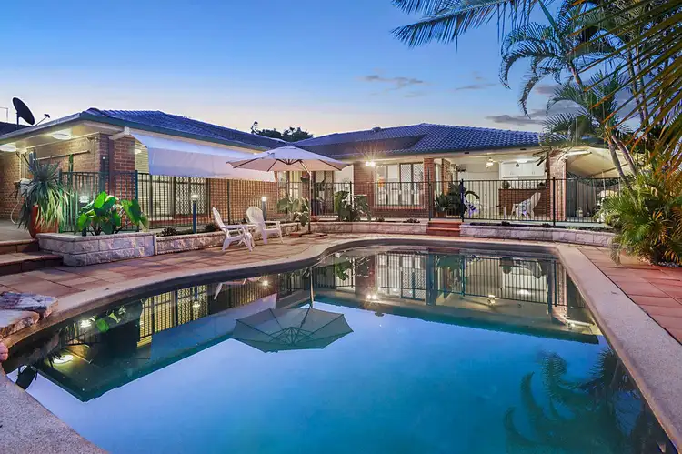 26 Trinity Place, Bridgeman Downs QLD 4035