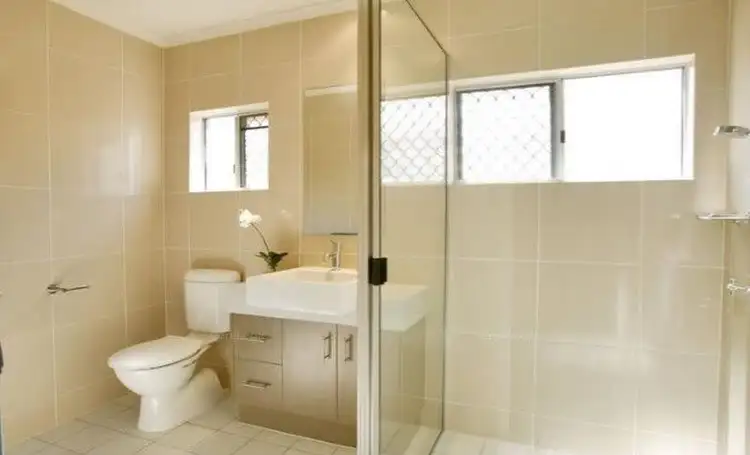Fifth view of Homely unit listing, 3/12-14 Winkworth Street, Bungalow QLD 4870