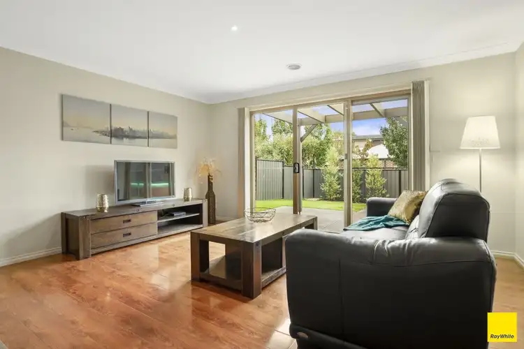 37 Dargy Amble, Point Cook VIC 3030