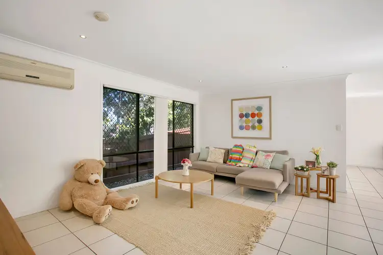Fourth view of Homely house listing, 3 Warwick Court, Calamvale QLD 4116