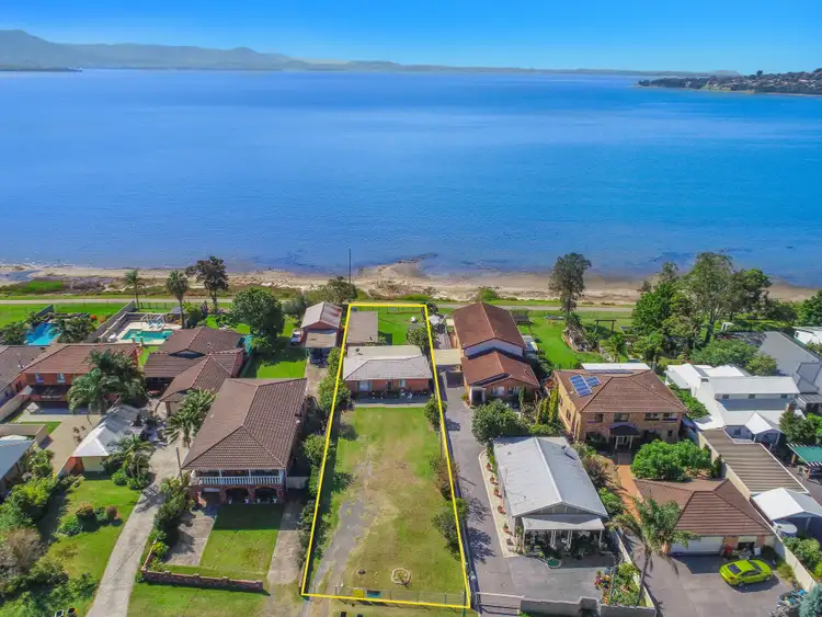 113 The Boulevarde, Oak Flats NSW 2529