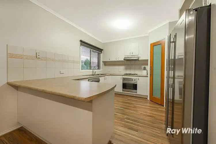 6 Bewley Way, Berwick VIC 3806