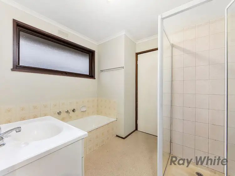 Sixth view of Homely house listing, 31 Browne Avenue, St Albans VIC 3021