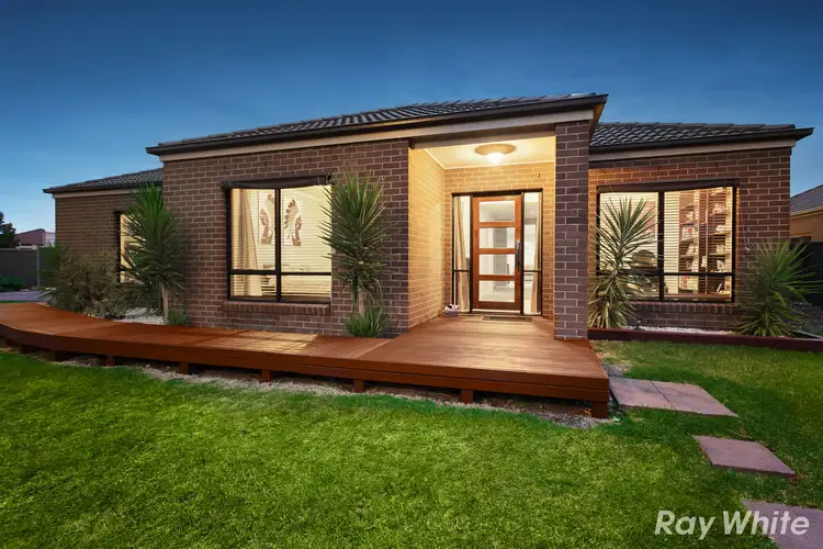 3 Greenway Drive, Pakenham VIC 3810