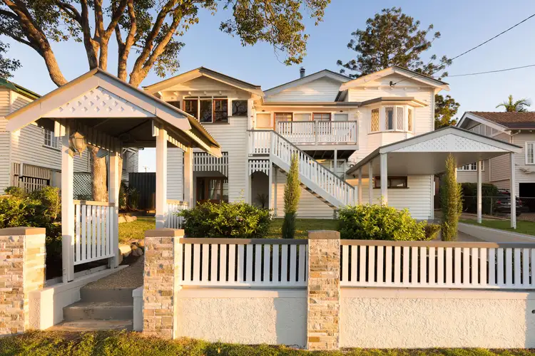 31 Donald Street, Camp Hill QLD 4152