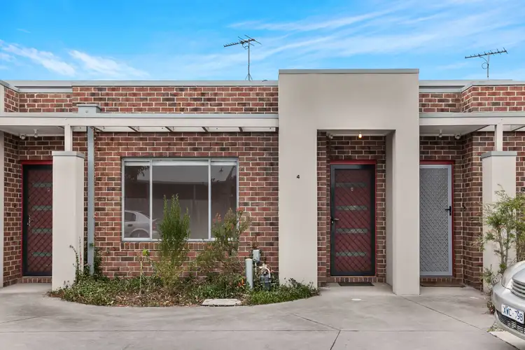 4/1 Mahoneys Road, Reservoir VIC 3073