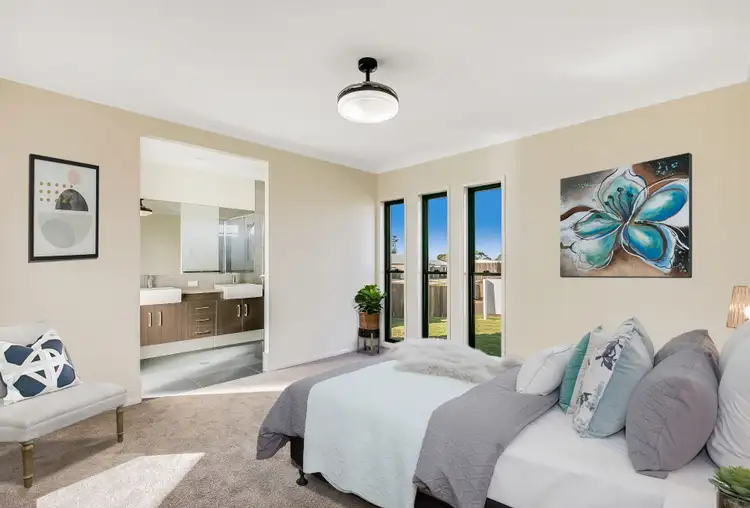 Fifth view of Homely house listing, 15 Yarrow Close, Middle Ridge QLD 4350