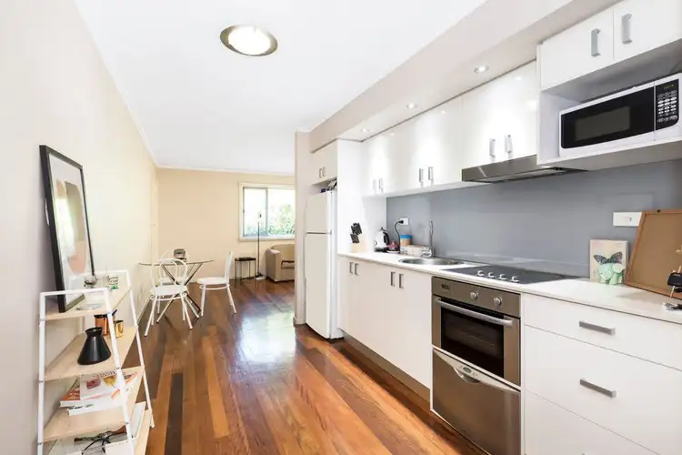 Main view of Homely apartment listing, 5/15 Cyril Street, Camp Hill QLD 4152