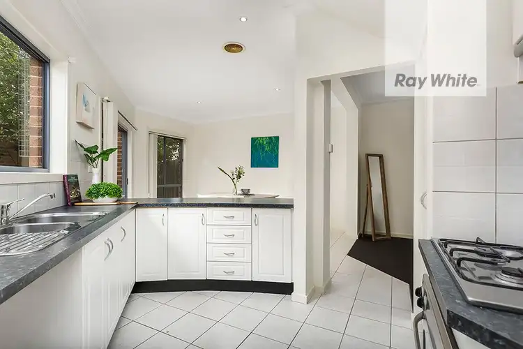 Fifth view of Homely townhouse listing, 27/2 Shoalhaven Street, Bundoora VIC 3083