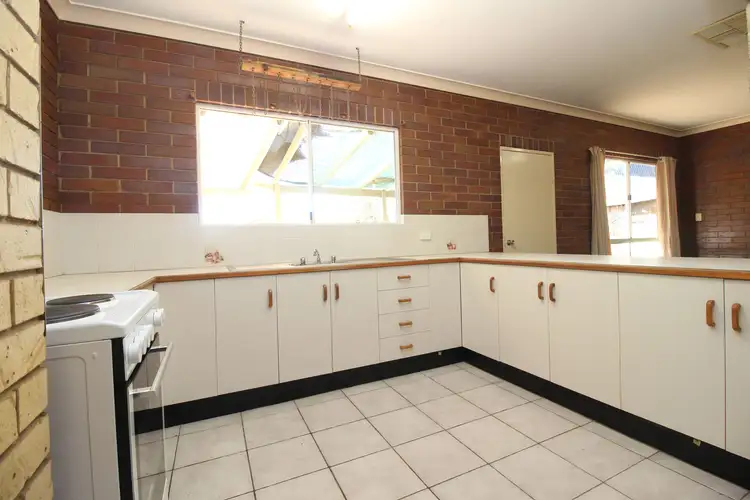 Third view of Homely house listing, 5 Hall Place, Emerald QLD 4720
