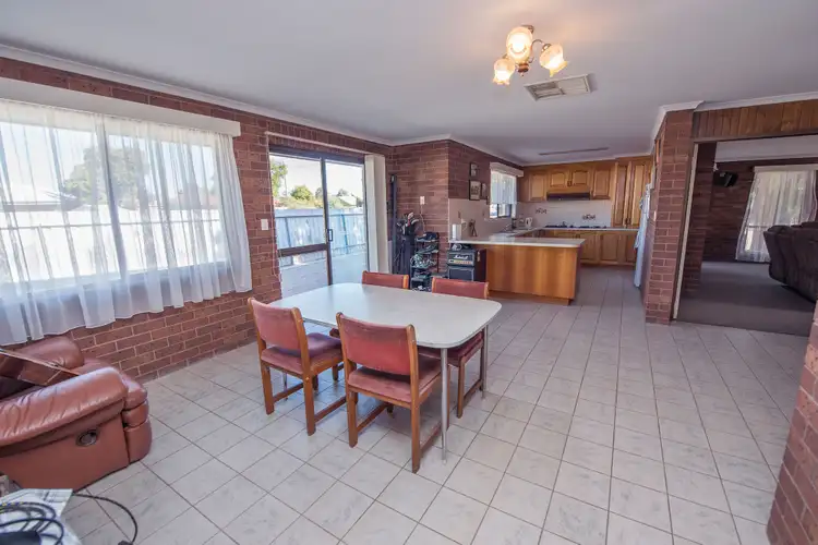 Fifth view of Homely house listing, 9 Makepeace Street, Swan Hill VIC 3585