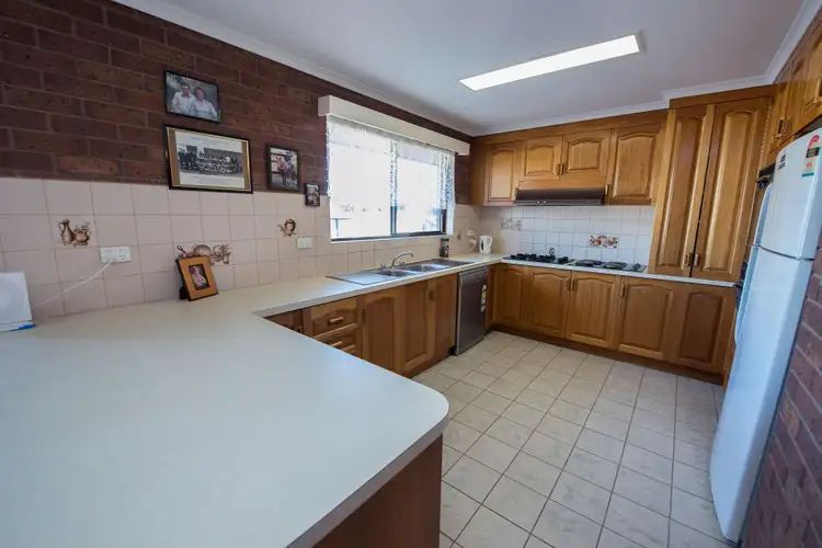 Sixth view of Homely house listing, 9 Makepeace Street, Swan Hill VIC 3585