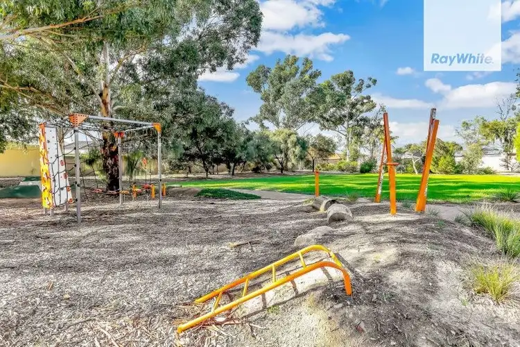 Second view of Homely house listing, 21 Rosedale Court, Newton SA 5074