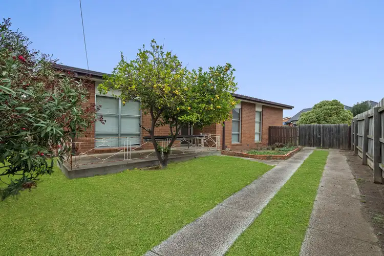 67 Fairbairn Road, Sunshine West VIC 3020