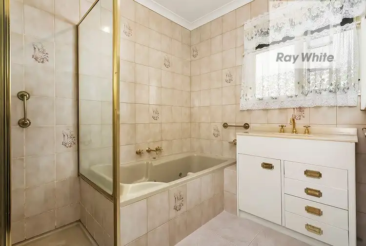 Sixth view of Homely house listing, 8 Hodgins Court, Brunswick West VIC 3055