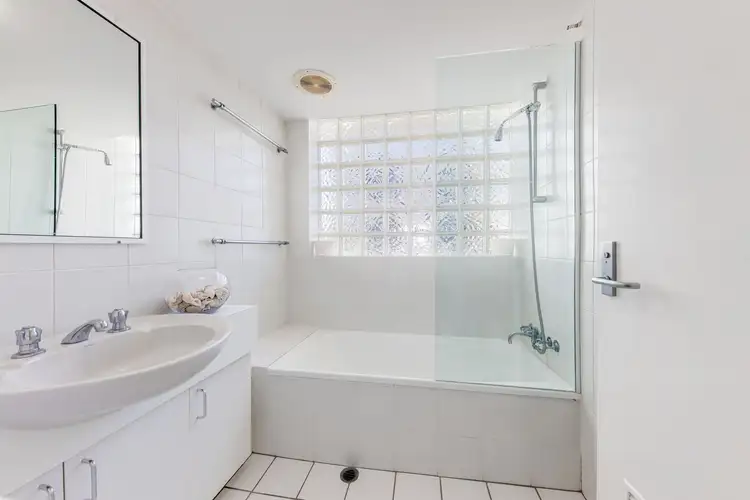 Fifth view of Homely unit listing, 19/70-78 Alexandra Parade, Maroochydore QLD 4558