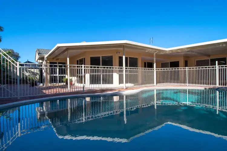 Main view of Homely house listing, 19 Nottinghill Gate Drive, Arundel QLD 4214