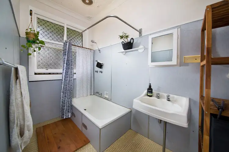 Fifth view of Homely house listing, 3 Irvine Avenue, Blackheath NSW 2785