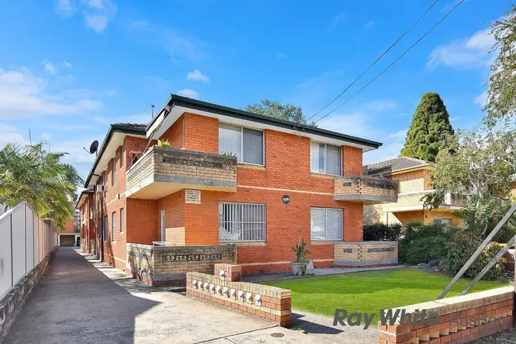 1/99 Hampden Road, Lakemba NSW 2195