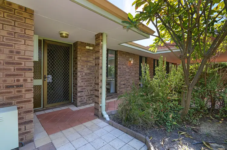 Fourth view of Homely house listing, 10 Lansby Court, Riverton WA 6148