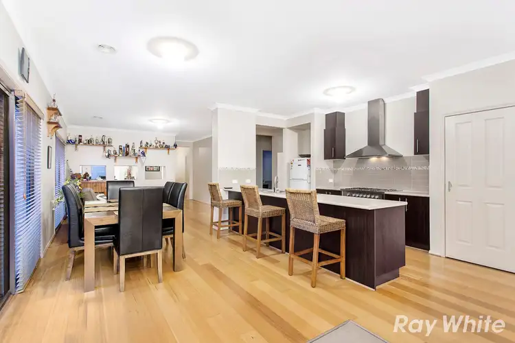 Sixth view of Homely house listing, 10 Vanessa Circuit, Pakenham VIC 3810