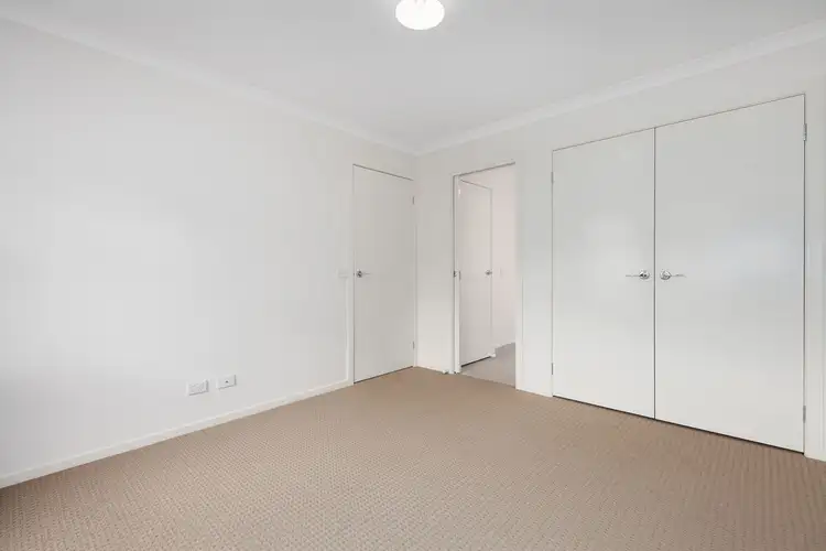 Sixth view of Homely unit listing, 2/94 Lampard Road, Drouin VIC 3818