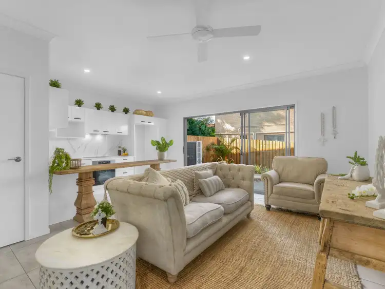 2 and 3/21 Christian Street, Clayfield QLD 4011