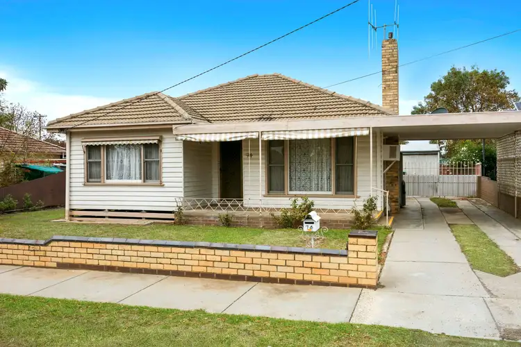 74 Nelson Street, California Gully VIC 3556