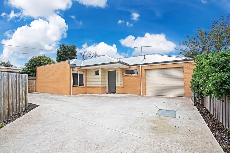 Main view of Homely unit listing, 2/10 Marlo Street, Hamlyn Heights VIC 3215