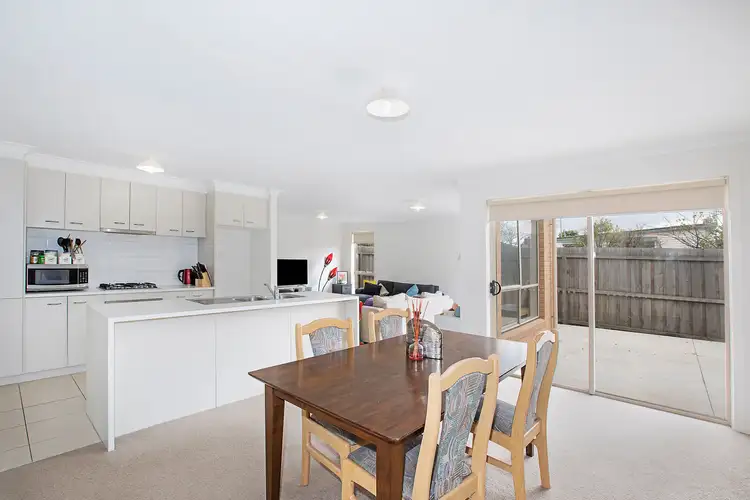 Fourth view of Homely unit listing, 2/10 Marlo Street, Hamlyn Heights VIC 3215