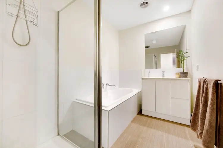 Sixth view of Homely unit listing, 3/11 Kenilworth Avenue, Frankston VIC 3199