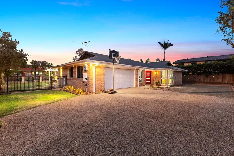 3 Barrett Street, Birkdale QLD 4159