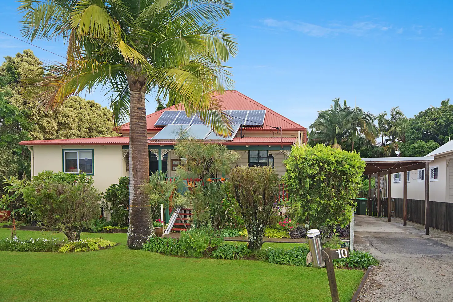 Main view of Homely house listing, 10 Gordon Street, Palmers Island NSW 2463