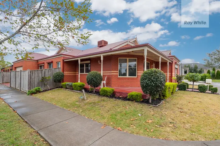 Second view of Homely house listing, 35 Bellfield Drive, Craigieburn VIC 3064