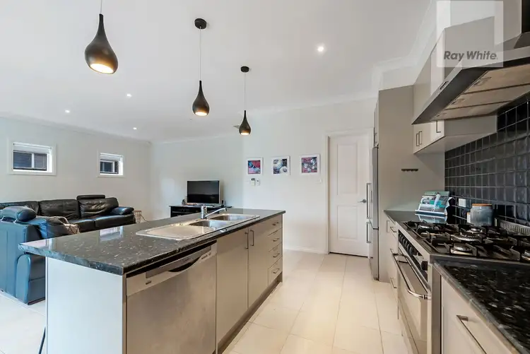 Fifth view of Homely house listing, 35 Bellfield Drive, Craigieburn VIC 3064