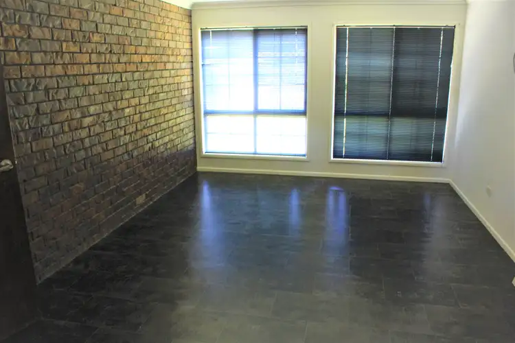 Fifth view of Homely house listing, 10 Vermont Crescent, Mount Warren Park QLD 4207