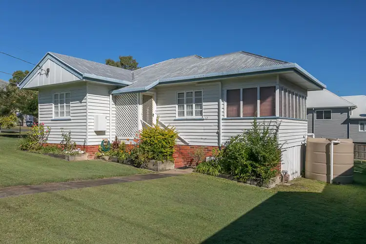 63 Burn Street, Camp Hill QLD 4152