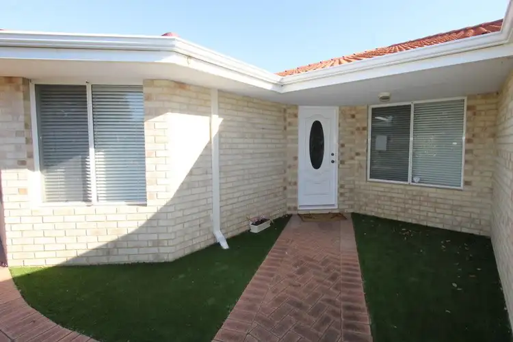 8 Paperbark Place, Ellenbrook WA 6069
