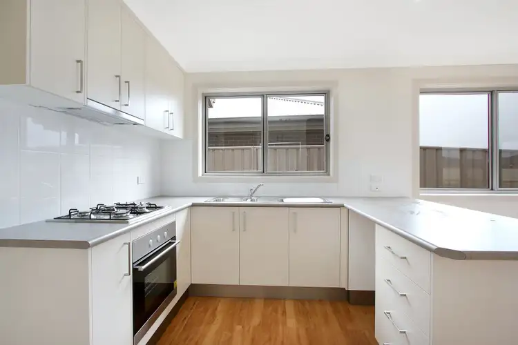 Third view of Homely townhouse listing, 31 Murray Way, West Wodonga VIC 3690