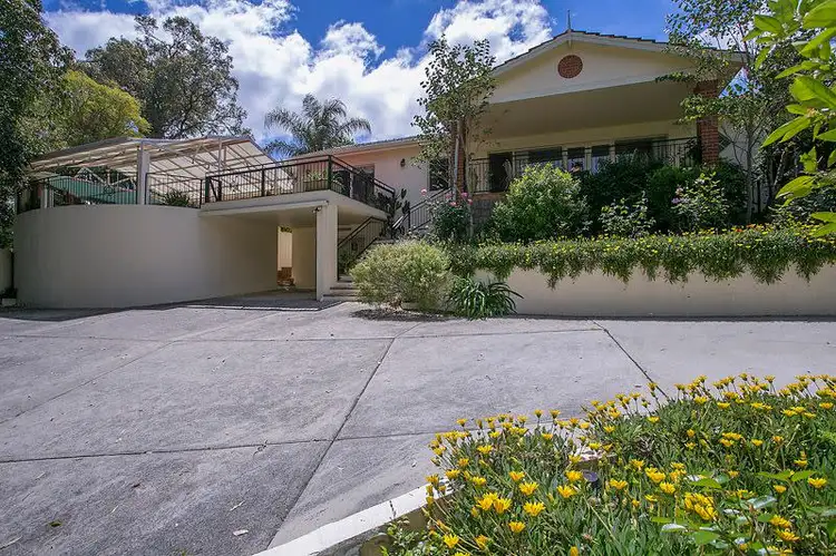9 Davies Crescent, Gooseberry Hill WA 6076