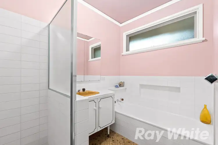 Sixth view of Homely house listing, 1 Kerrylyn Court, Blackburn VIC 3130