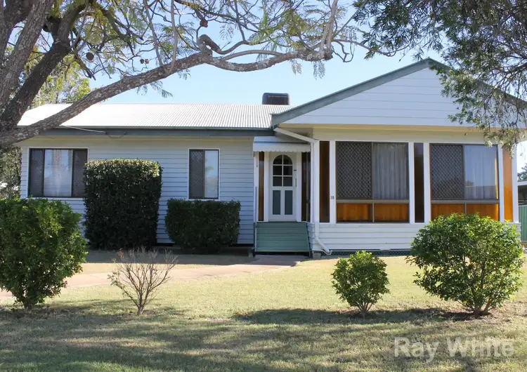 18 Knox Street, Dalby QLD 4405