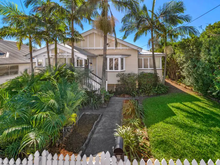 20 Cromwell Street, Wooloowin QLD 4030
