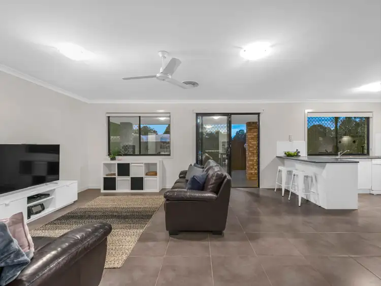 Fifth view of Homely house listing, 10 Westaway Place, Wynnum West QLD 4178