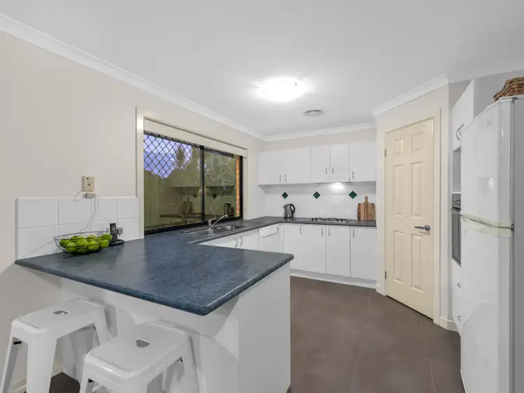 Sixth view of Homely house listing, 10 Westaway Place, Wynnum West QLD 4178